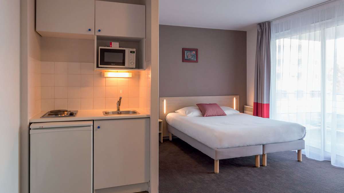 Appart'City Classic La Rochelle Centre Aparthotel Buitenkant foto